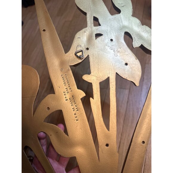 VTG MCM Floral Wall Art Sculpture 21.5" Gold Cream Metal Iris Flower Home Decor - Picture 6 of 6